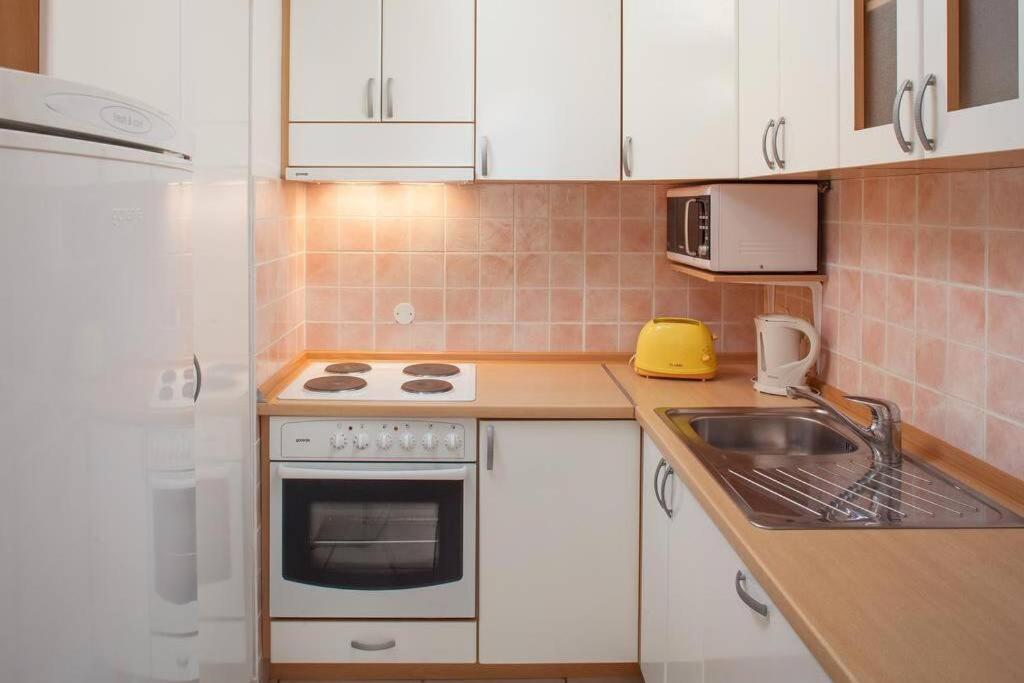 Apartment Matilda Макарська Екстер'єр фото